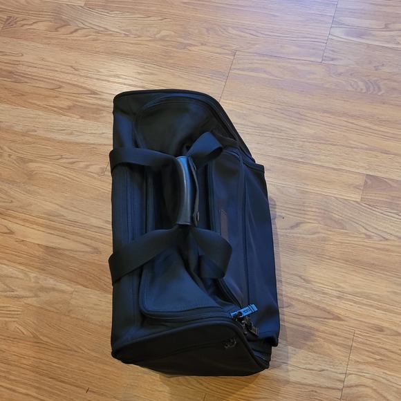 Tumi Black Rolling Travel Bag - Picture 14 of 14